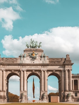 Triumphal Arch at Cinquantenaire Park, Brussels City Tours.