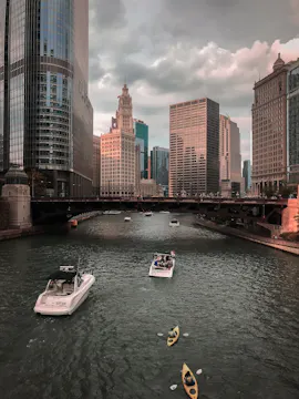 Cruceros arquitectónicos por el río Chicago