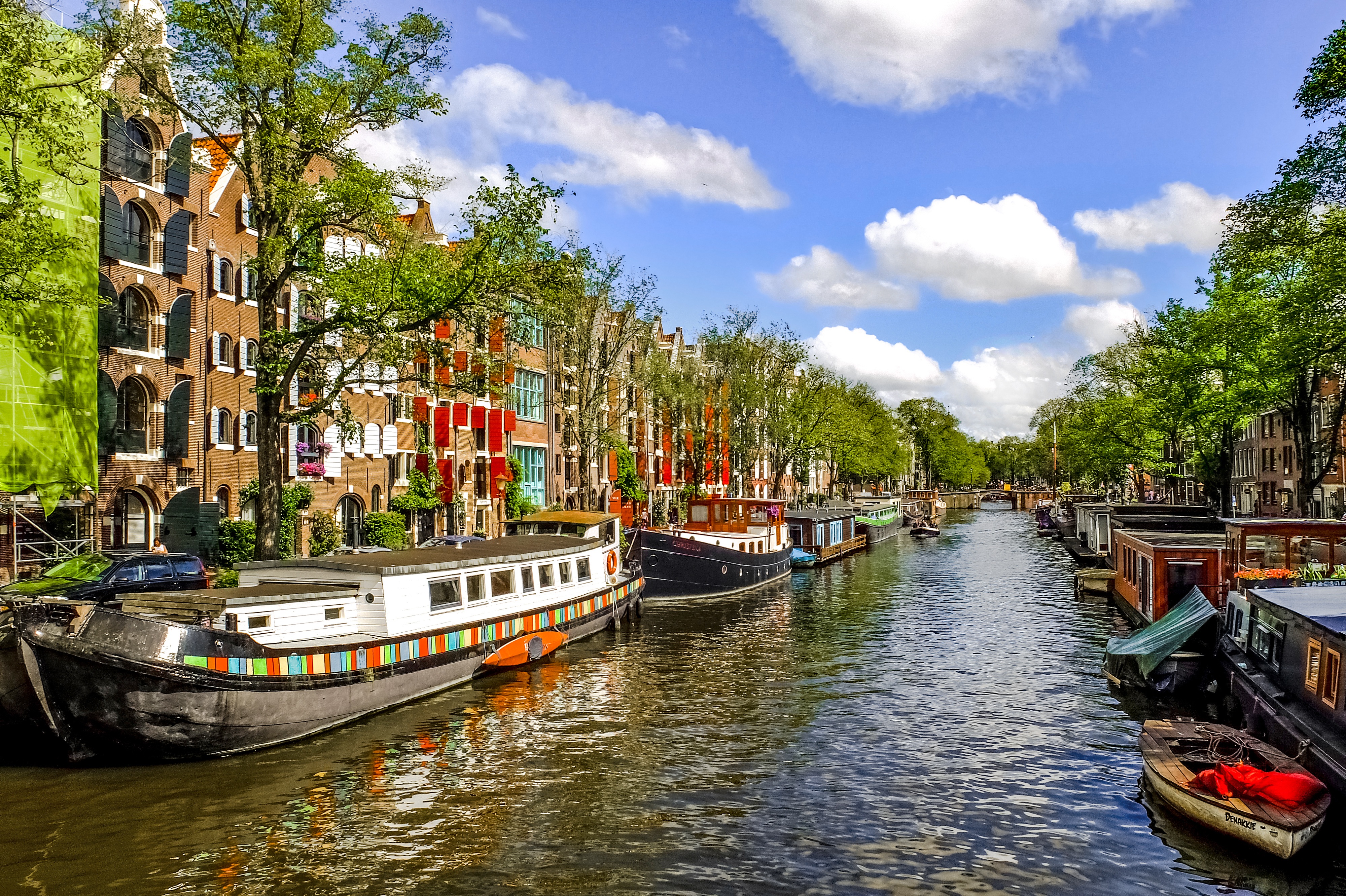 Amsterdam travel guide