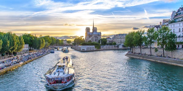 best time to visit paris