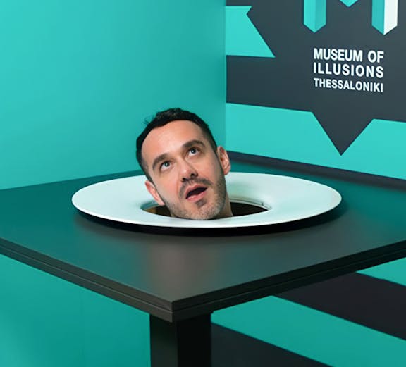 Head illusion exhibit at Museum of Illusions Athens.