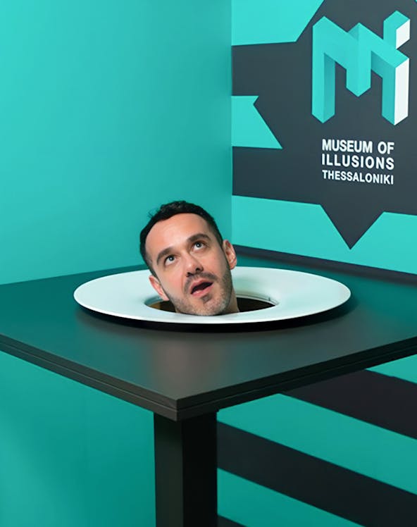 Head illusion exhibit at Museum of Illusions Athens.