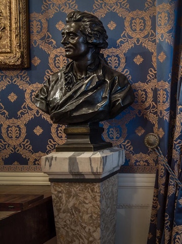 Bust of a historical figure in La Scala Theatre, Milan.
