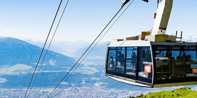 Hungerburg: Round-Trip Funicular Tickets