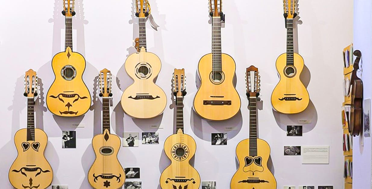 Fado Shows