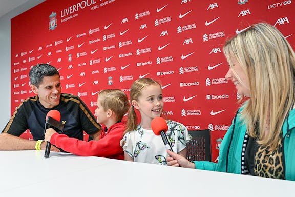 liverpool fc stadium tour with audio guide-7