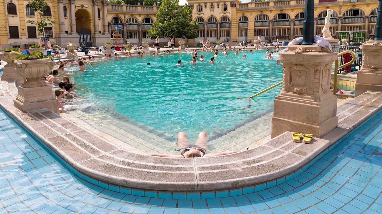 Szechenyi Baths Opening Hours