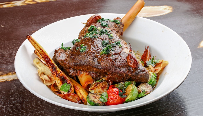 Restaurant inside Bronx Zoo