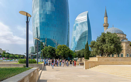 Baku Guided Walking Tour of City Highlights & Hidden Gems