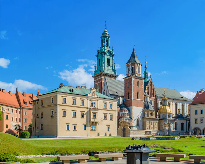 Wawel Castle, Cathedral & Wieliczka Salt Mine Guided Tour with Lunch