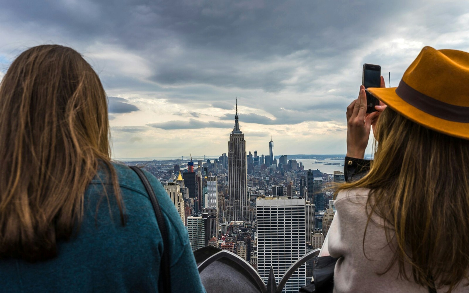 Empire State Building Guided Tour with Top of the Rock Admission