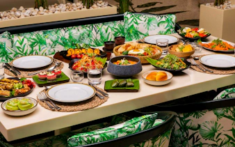 palazzo versace dubai: giardino-abendessen-buffet-1