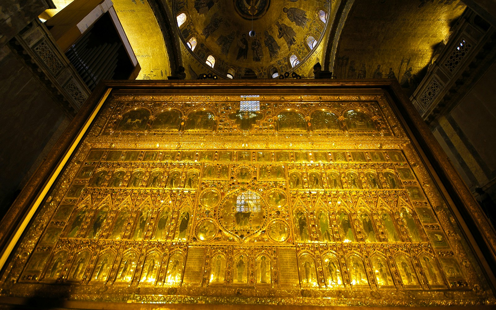 The Golden Altar Screen