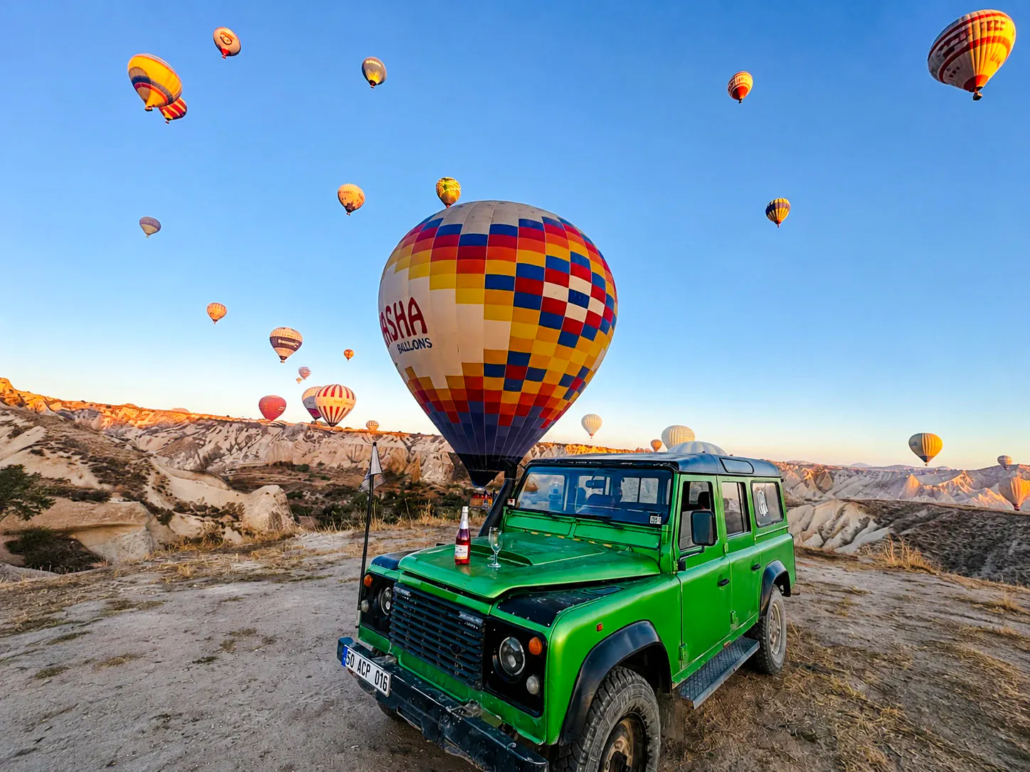 Cappadocia Small-Group 4x4 Jeep Safari: Valleys & Fairy Chimneys