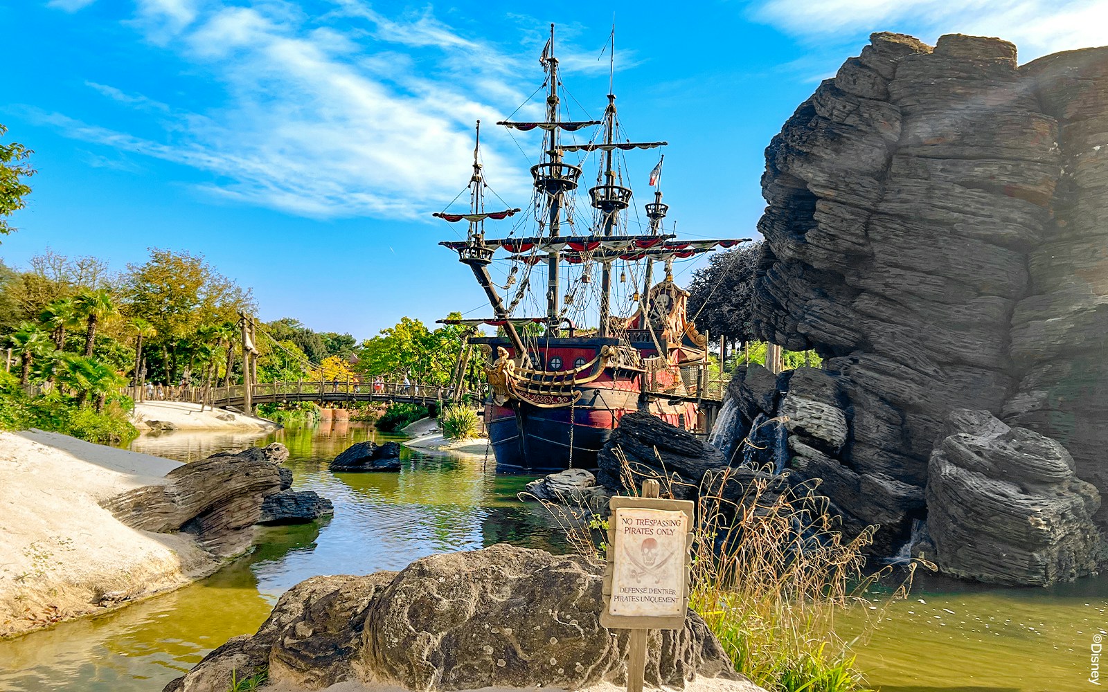 Pirates of the Caribbean ride boat scene at Disneyland Paris Park.