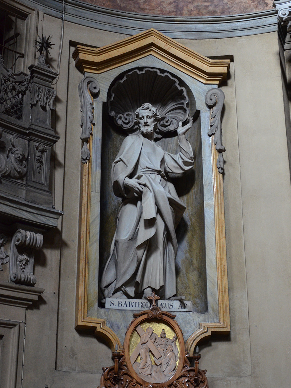 Chapel of the Holy Shroud Monuments