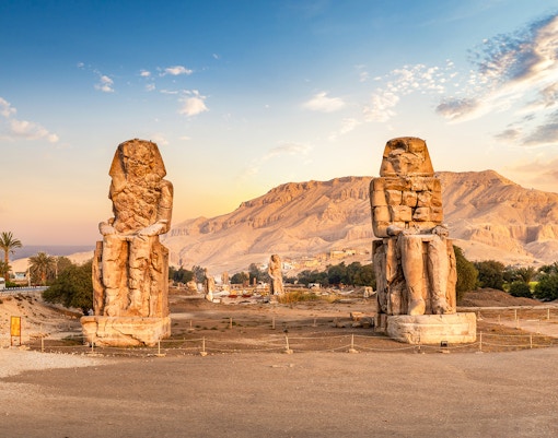 Luxury Nile river cruise - Colossi of Memnon