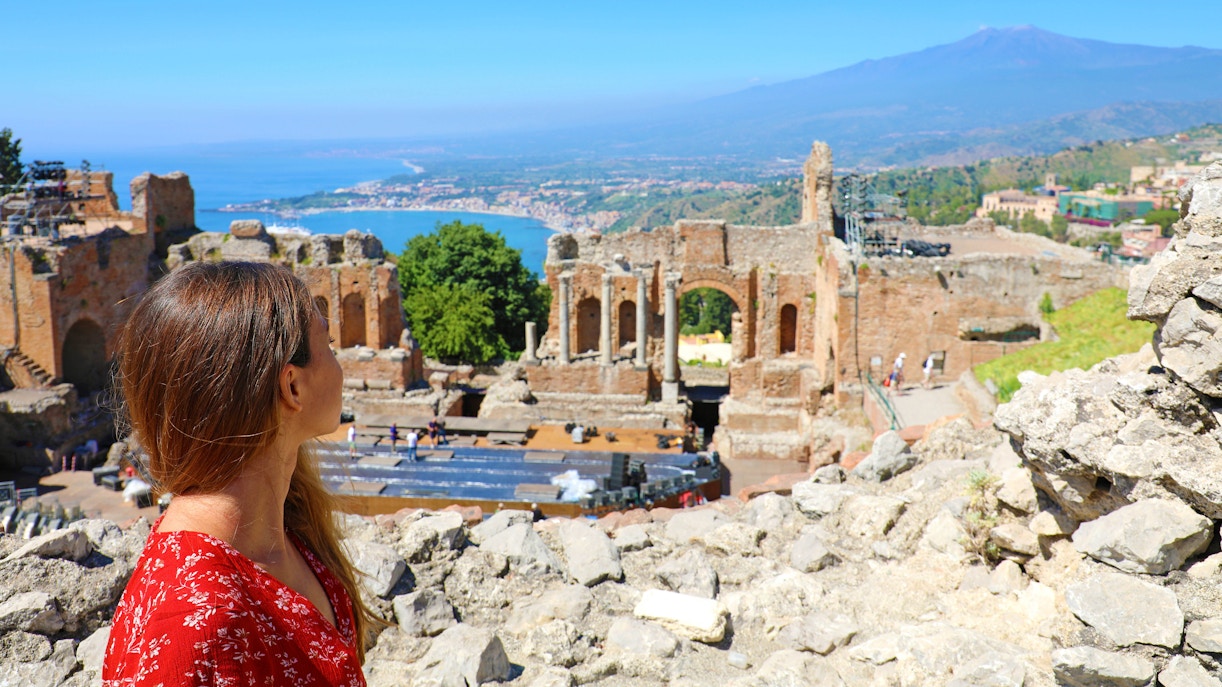 Navigating the Ancient Theatre of Taormina