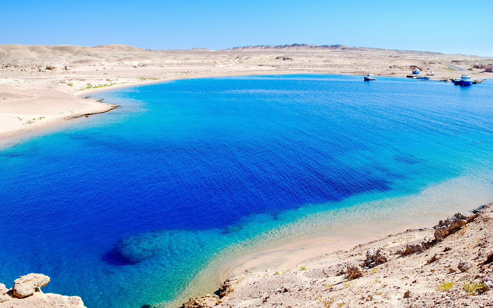 Magic Lake with clear blue water at Ras Muhammad National Park, Egypt.