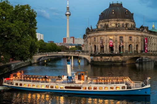 Berlin Spree River Evening Lights & Sunset Cruise