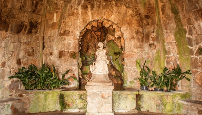 Leda's Grotto - Quinta da Regaleira
