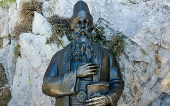 tiran'dan: kruja kalesi, skanderbeg müze ve sari salltik rehberli günübirlik gezi-5