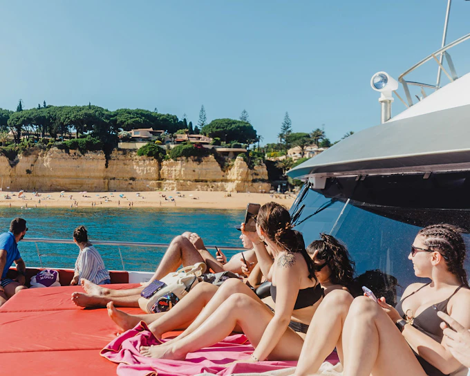 From Portimão: Benagil Cave and Coastline Catamaran Cruise with Brunch Option