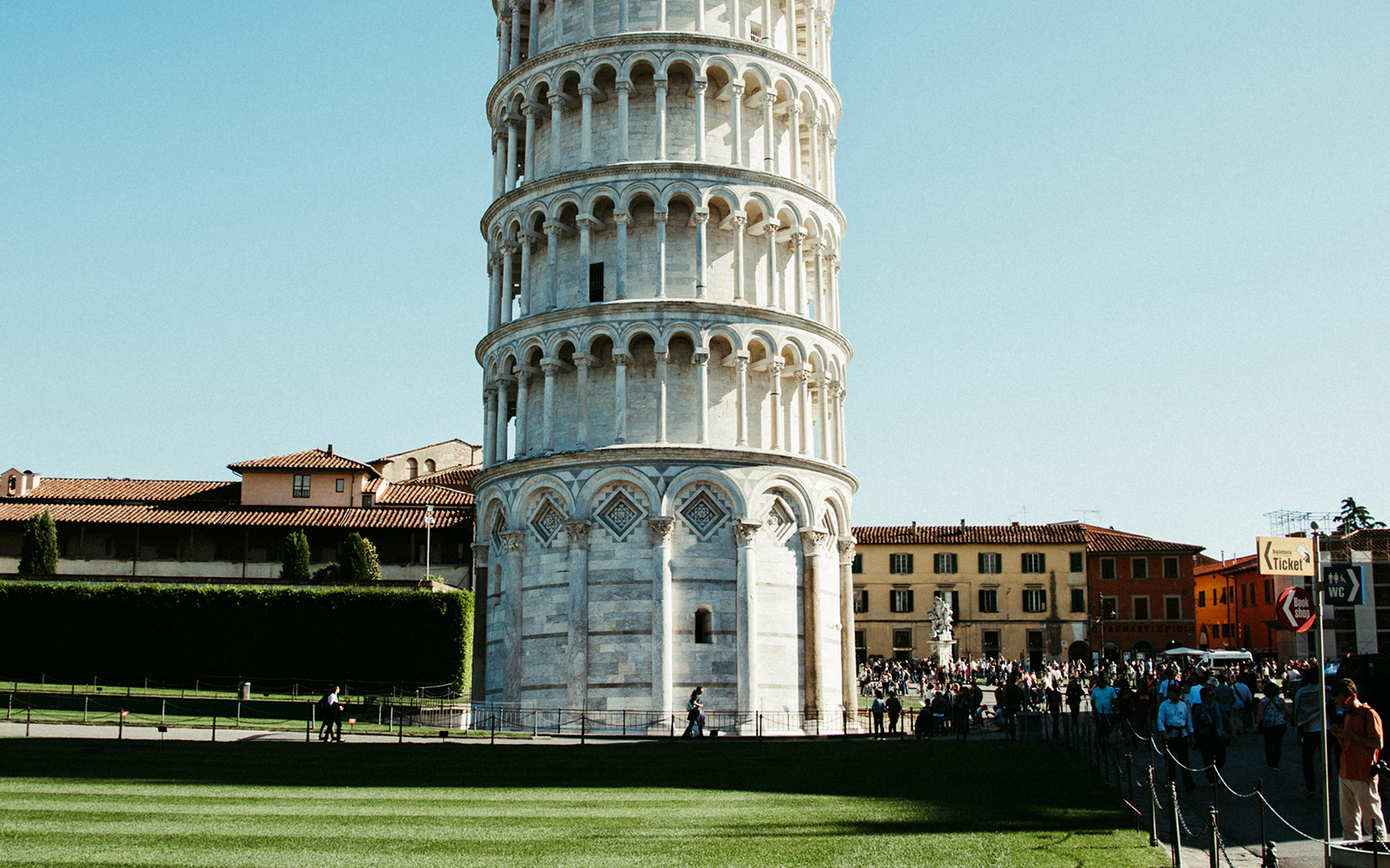 Leaning tower of Pisa