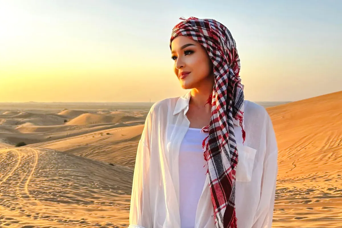 Dubai Red Dunes Evening Desert Safari with 4x4 Transfers, Dune Bashing & BBQ Dinner Image 5