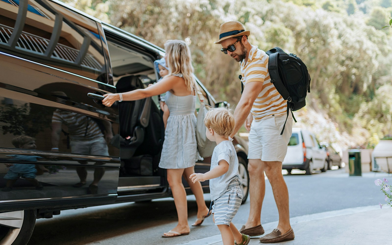 Indoor botanical garden at Therme BucharestUnwind in a tropical botanical oasis