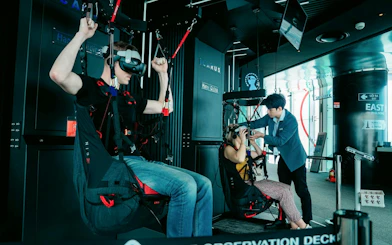 Visitors experiencing virtual reality gliding at Lotte Hanoi Sky Chill 3.