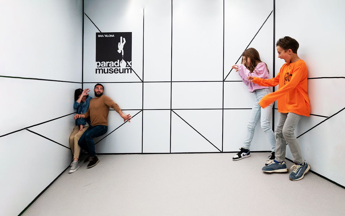 tickets to paradox museum barcelona-5 tickets to paradox museum barcelona-5