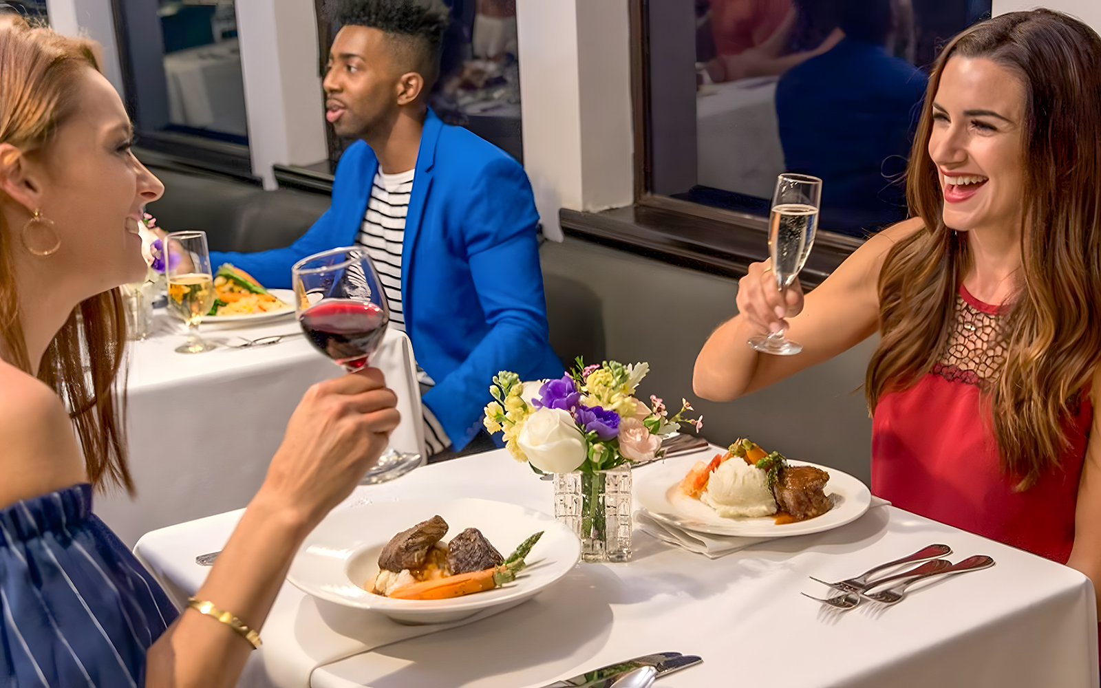 New York City Buffet Dinner Sightseeing Cruise