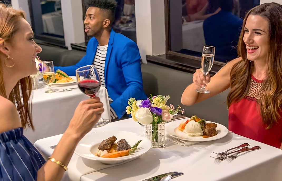 New York City Buffet Dinner Sightseeing Cruise