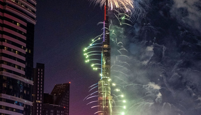 dubai new year - burj khalifa fireworks
