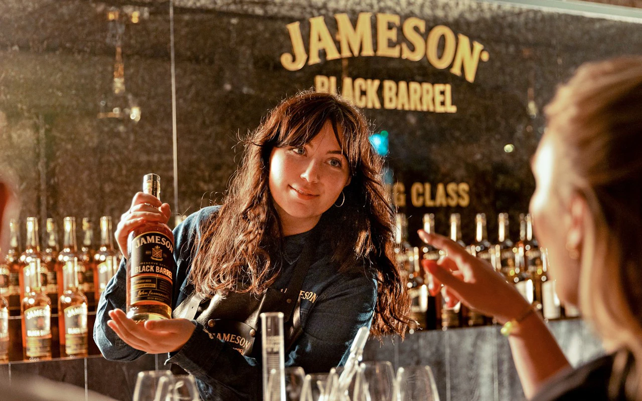 Dublin: Jameson Distillery Black Barrel Blending Masterclass with Take‑Home Bottle