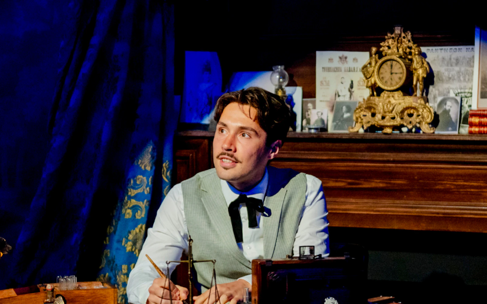 Jules Verne: The Extraordinary Voyage Immersive Experience Tickets in Paris Image 2