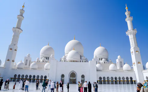 z dubaju: wycieczka śladami dziedzictwa i kultury abu zabi z wizytą w wielkim meczecie szejka zayeda i na targu-1