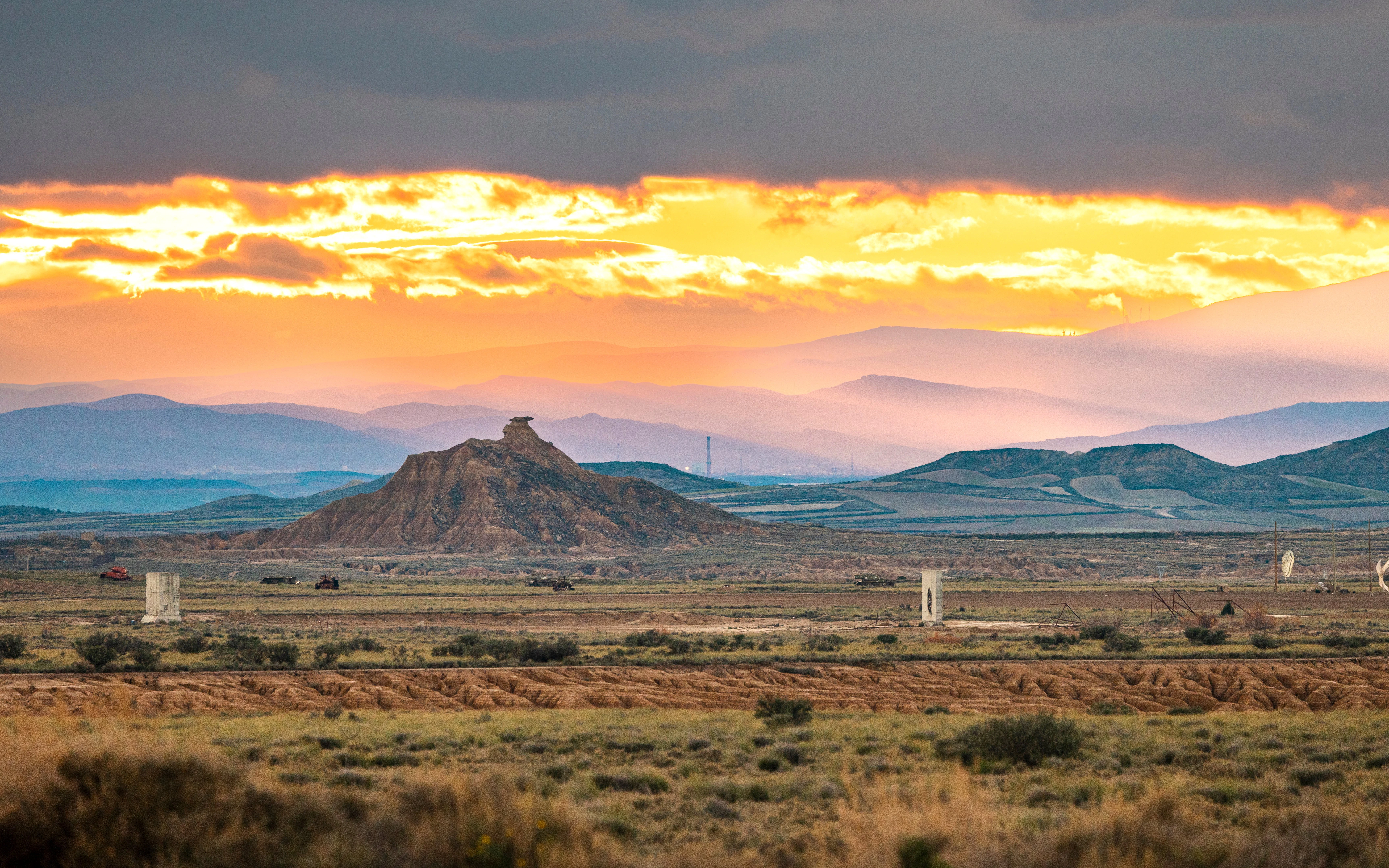 Hinterland Mountains