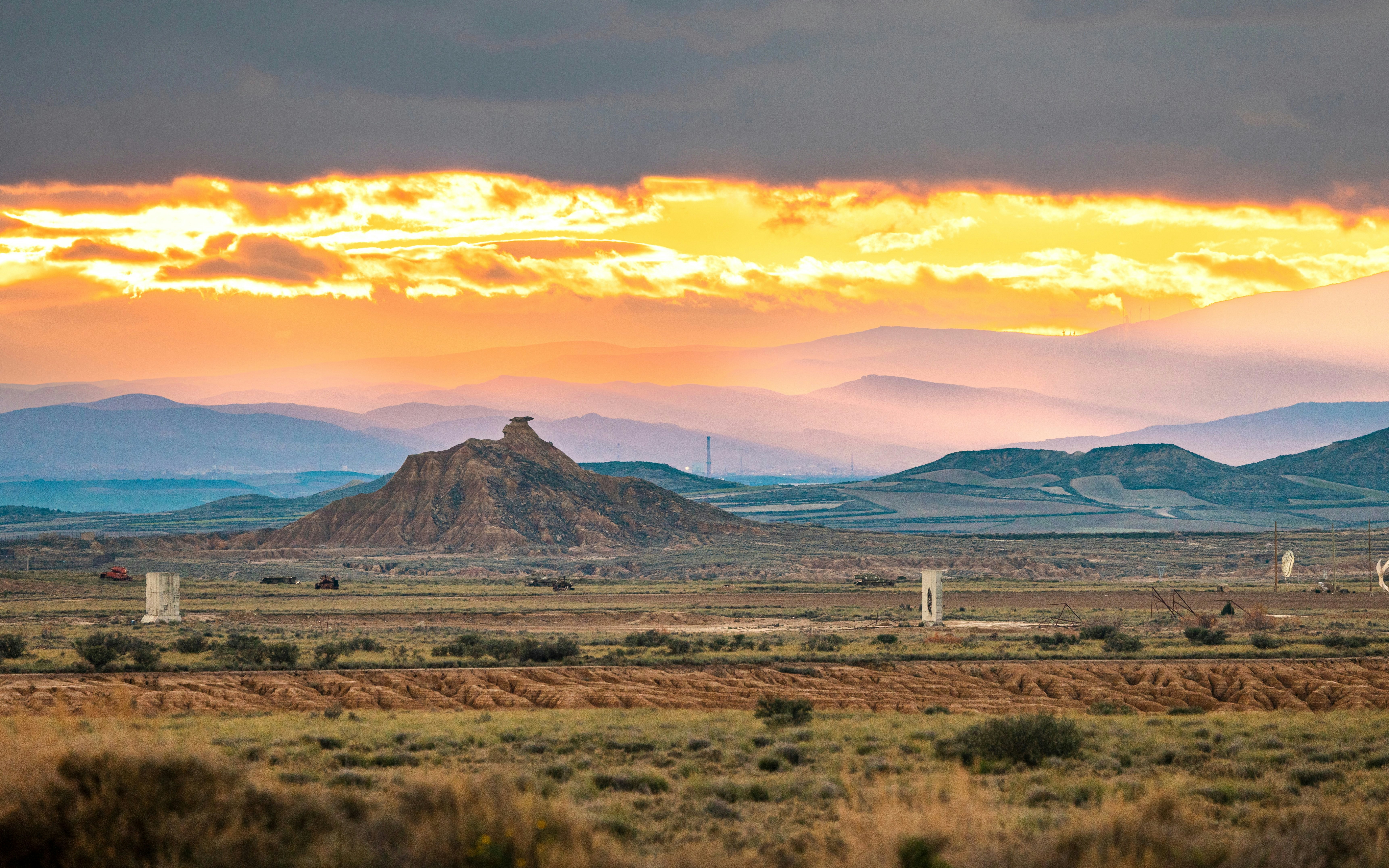 Hinterland Mountains