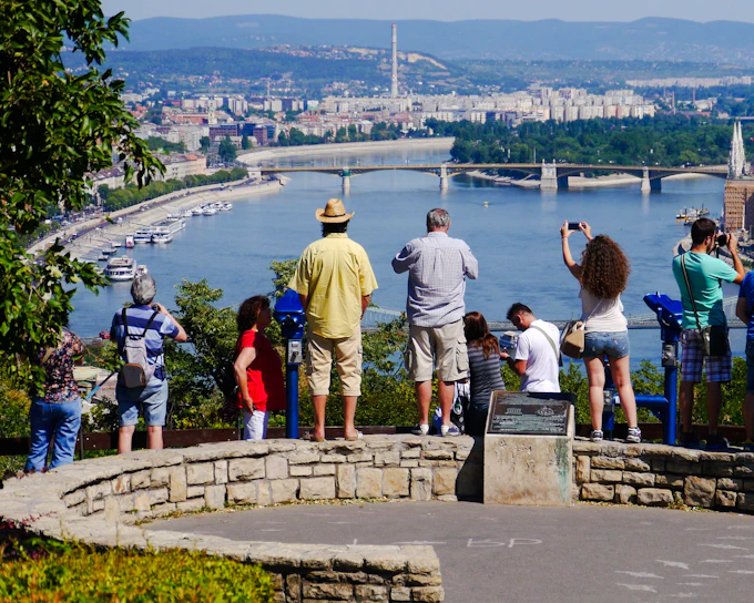 Budapest Citadella & Gellért Hill E-Scooter Tour (Product 56466)