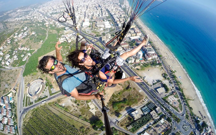 From Antalya: Alanya Paragliding Experience with Cleopatra Beach Landing