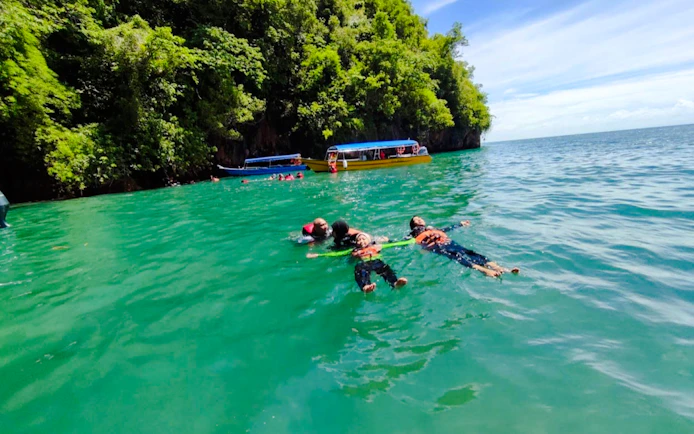 Langkawi Dangli Island Boat Trip with Snorkeling and Beach Stop