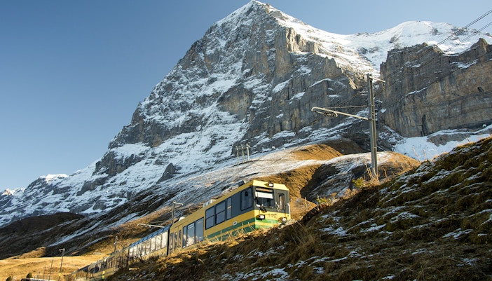 Getting From Grindelwald To Jungfraujoch - Grindelwald to Jungfraujoch Via Wengernalpbahn