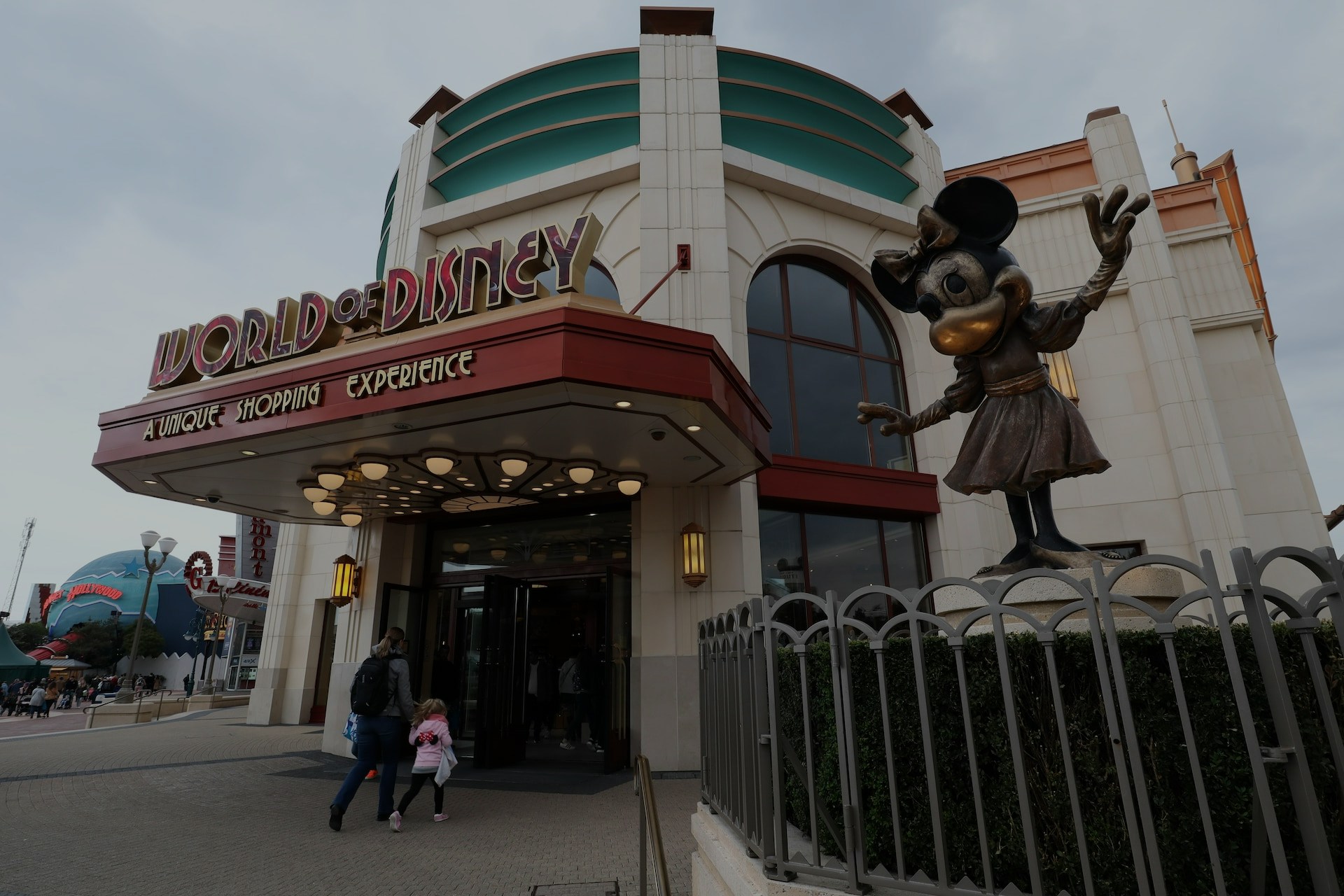 Disney Village Disneyland Paris