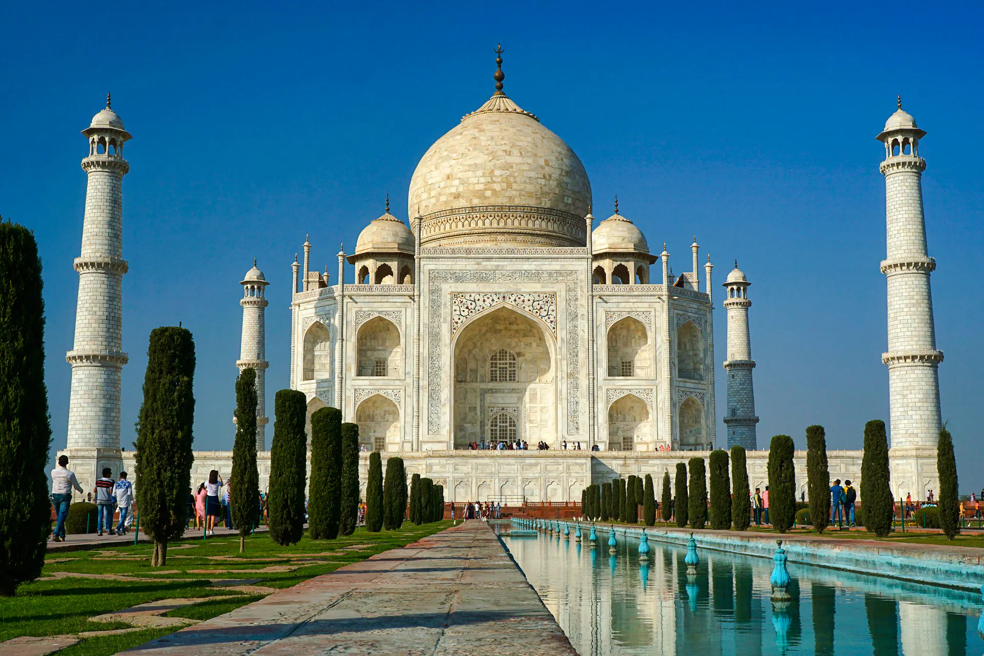 Taj Mahal with reflecting pool on a Same-Day Agra Tour from Delhi.