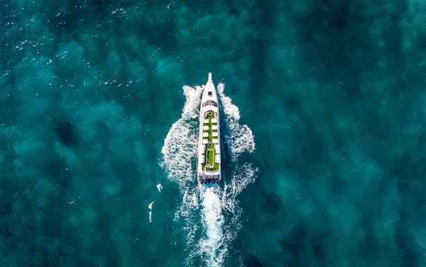 Fast boat traveling between Bali, Nusa Penida, Gili Islands, and Lombok.
