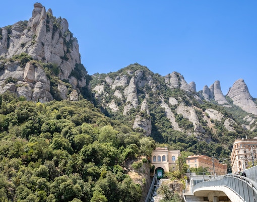 Santa Cova Funicular Railway, Montserrat