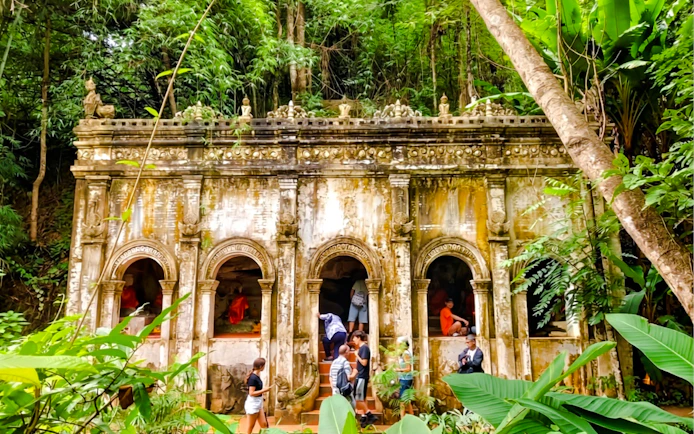 From Chiang Mai: Doi Suthep, Wat Pha Lad & Meo Hill Tribe Village Tour