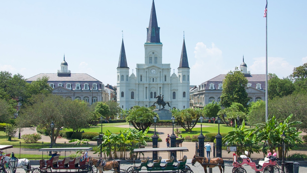 Jackson Square New Orleans with St. Louis Cathedral and Andrew Jackson statue.